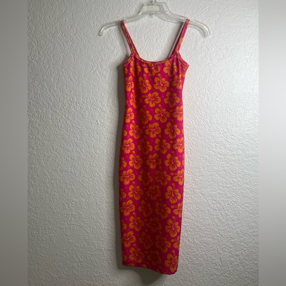 Frankies Bikinis Quinn Terry Floral Dress in Hibiscus Honey Sz S - Picture 3 of 6